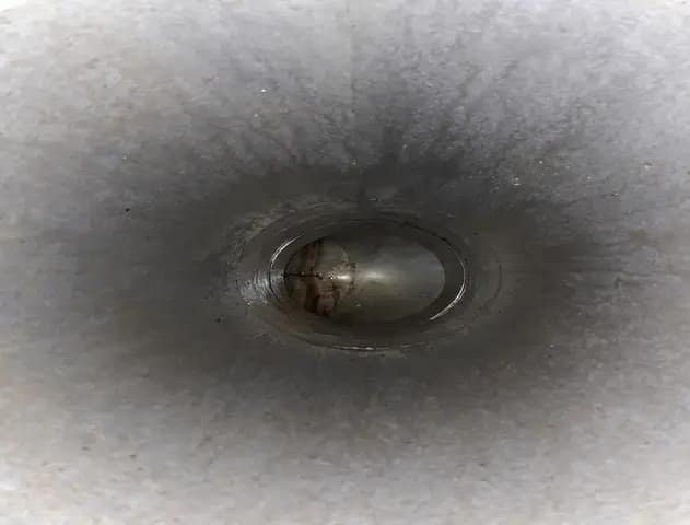 Ductwork-Cleaning-2