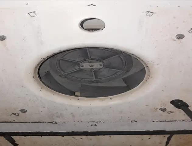 Fan-Motor-Cleaning-2